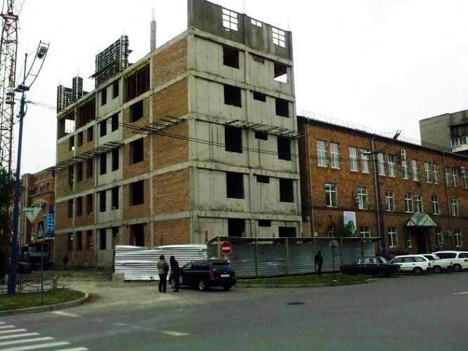 Реконструкция Национальной библиотеки им Доможакова